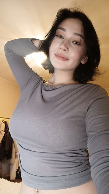 Full leaked Sonyaployka private onlyfans photo