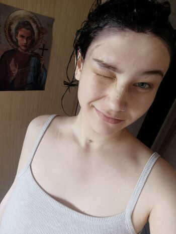 Full leaked Sonyaployka private onlyfans photo