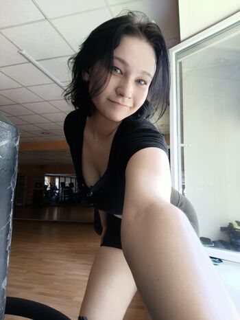 Full leaked Sonyaployka private onlyfans photo