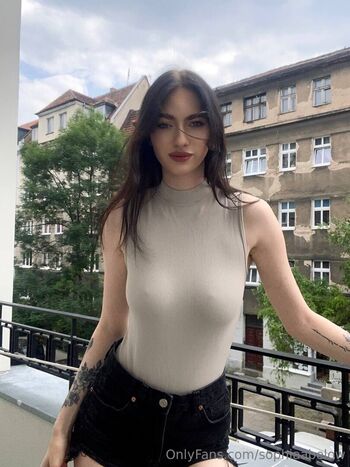 Full leaked Sophiaabelow private onlyfans photo