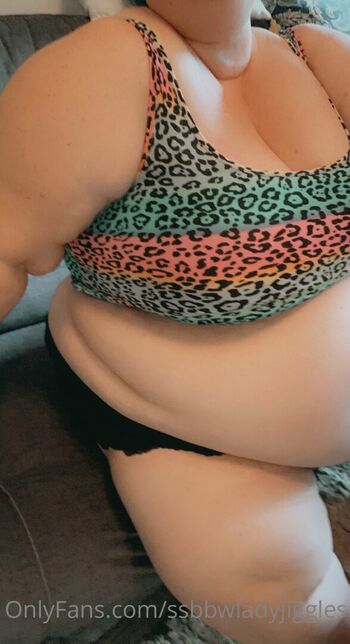 Full leaked Ssbbwladyjiggles private onlyfans photo