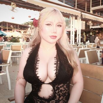 Full leaked Sshifaaaaa private onlyfans photo