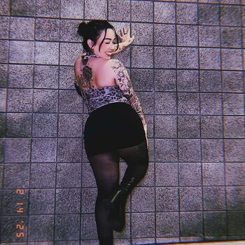 Full leaked Sunflowerr mik private onlyfans photo