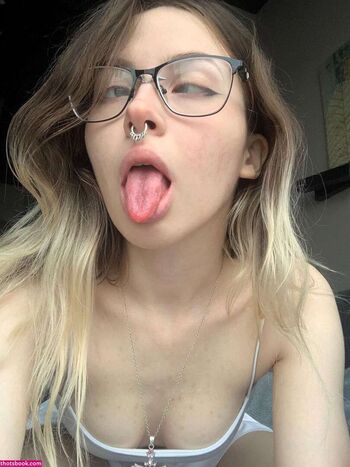 sunny_mia