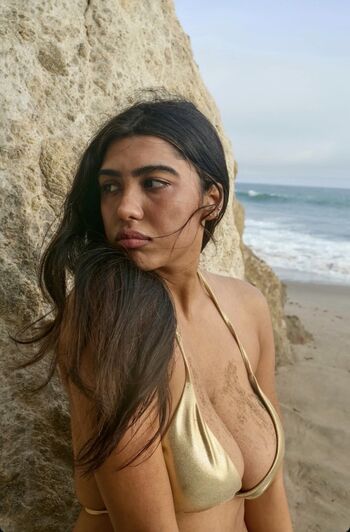 Full leaked Sunya siddiqui private onlyfans photo