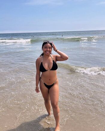 Full leaked Teadahsavy private onlyfans photo