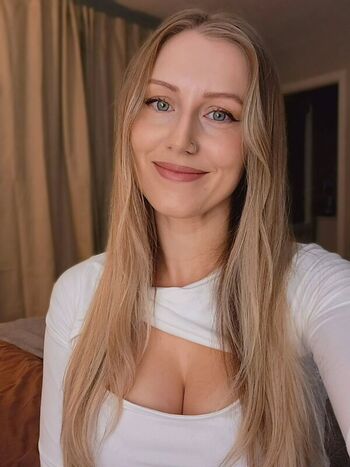 Full leaked Teawithmandy private onlyfans photo
