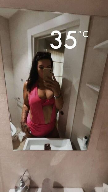 Full leaked Teigan lambert private onlyfans photo