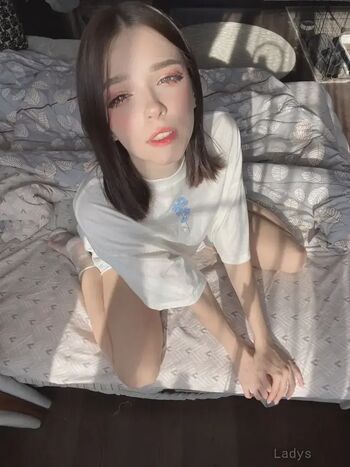 Full leaked Temik miu private onlyfans photo