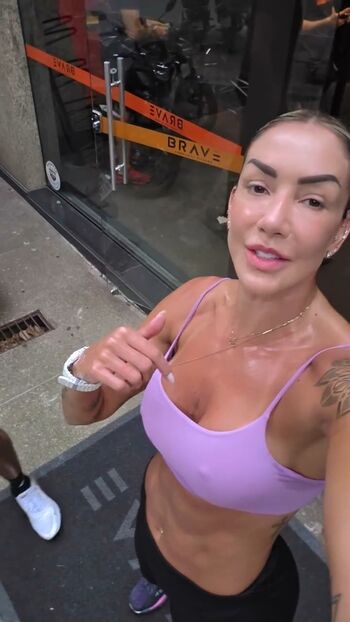 Full leaked Thaisa daher private onlyfans photo