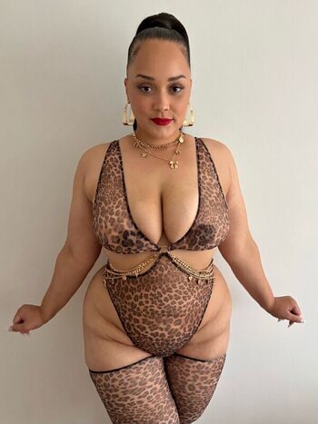 Full leaked Therealnatalie page private onlyfans photo