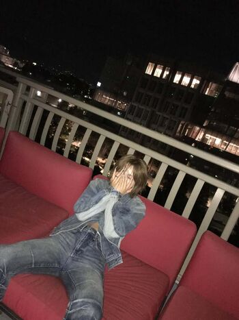 tiny.pretty.j