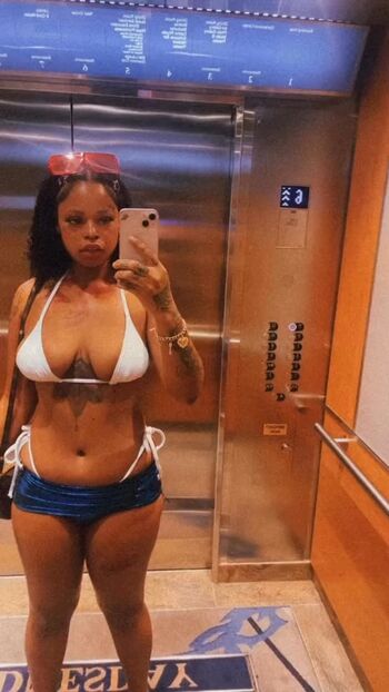 Full leaked Treasurebby page private onlyfans photo
