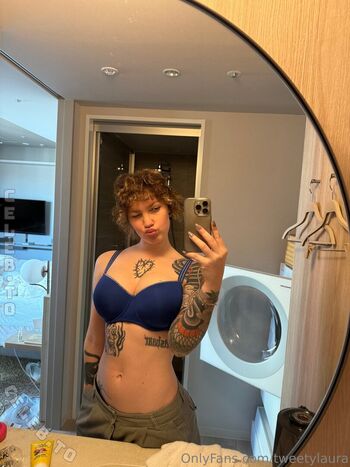 Full leaked Tweetylau private onlyfans photo