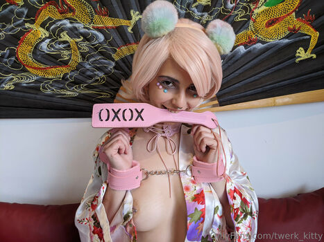 Full leaked Twerk kitty private onlyfans photo