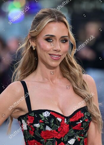 Full leaked Una healy private onlyfans photo