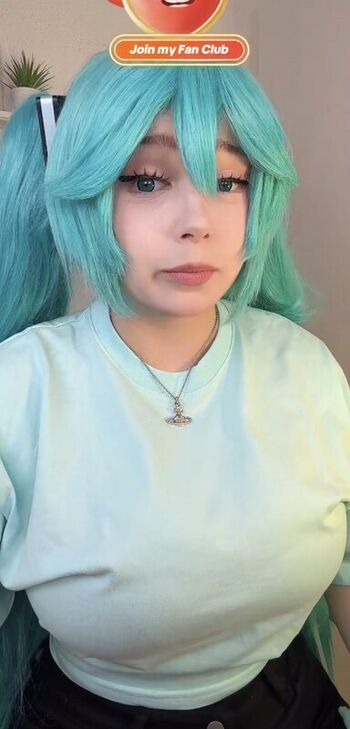 Full leaked Upminaa private onlyfans photo