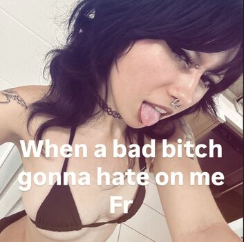 Full leaked Urwhitegf page private onlyfans photo
