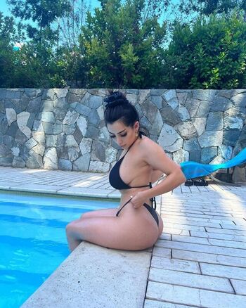 Full leaked Vaimonroe page private onlyfans photo