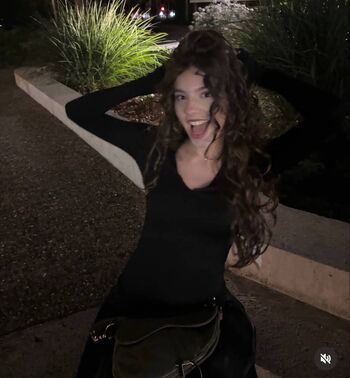 Valmadeaa