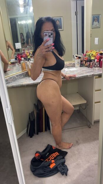 Full leaked Vancitymami private onlyfans photo