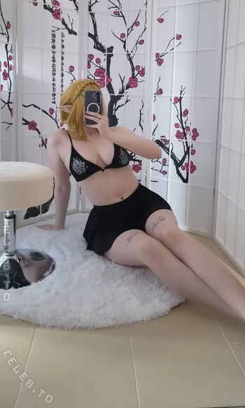 Full leaked Vanillekarina private onlyfans photo