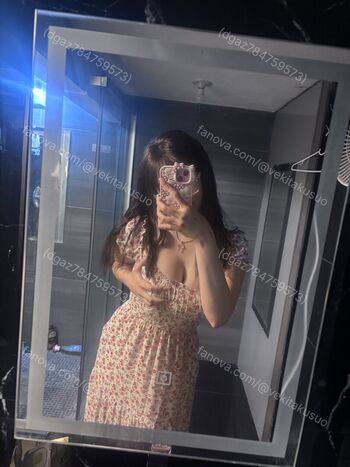 Full leaked Vekikusuo private onlyfans photo