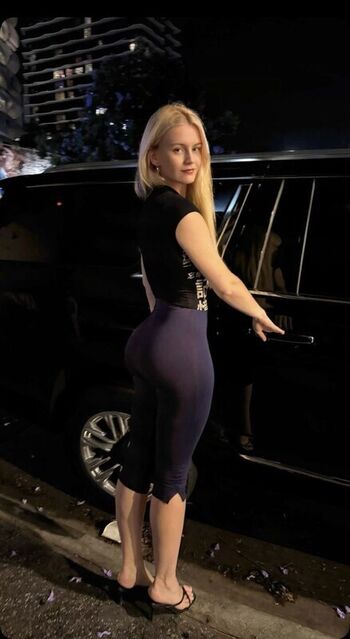 Full leaked Vera dijkmans  page private onlyfans photo