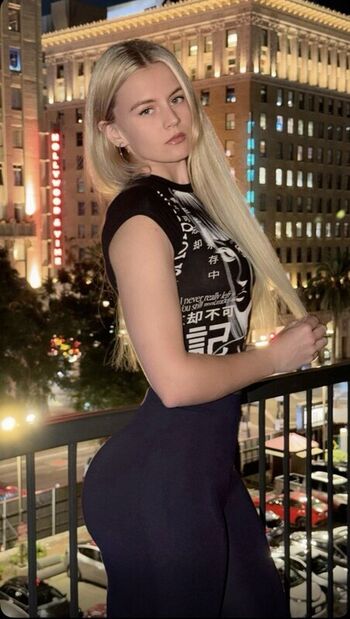 Full leaked Vera dijkmans  page private onlyfans photo