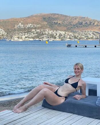 Full leaked Vera dijkmans  page private onlyfans photo