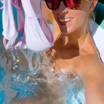 Full leaked Vicky stark private onlyfans photo