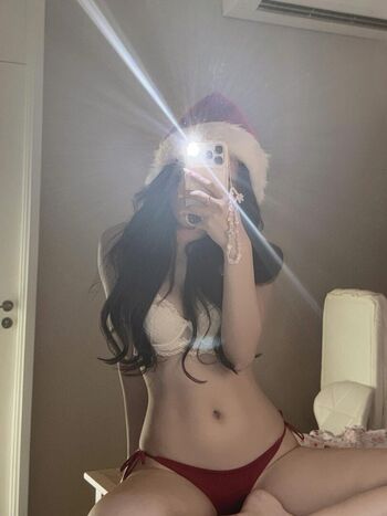Full leaked Viixxmmii private onlyfans photo