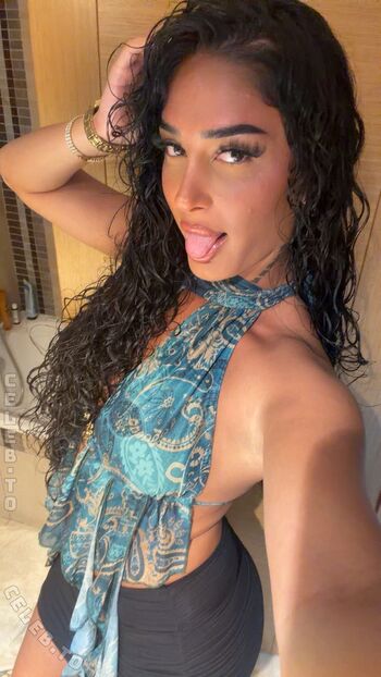 Full leaked Vinoschh private onlyfans photo