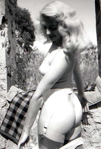 Full leaked Vintage starlets private onlyfans photo