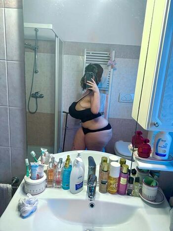 Full leaked Vvalentinabonetalli private onlyfans photo