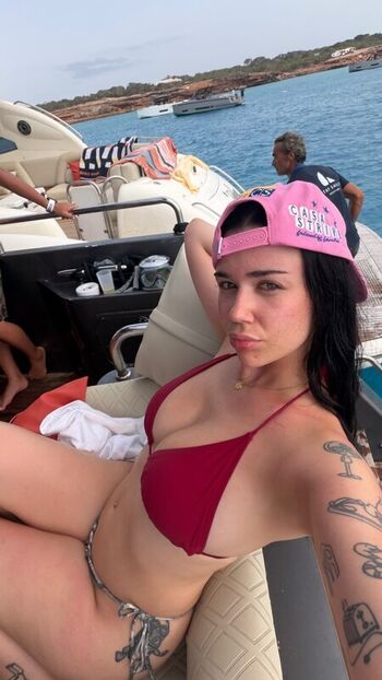 Full leaked Whereisleto private onlyfans photo