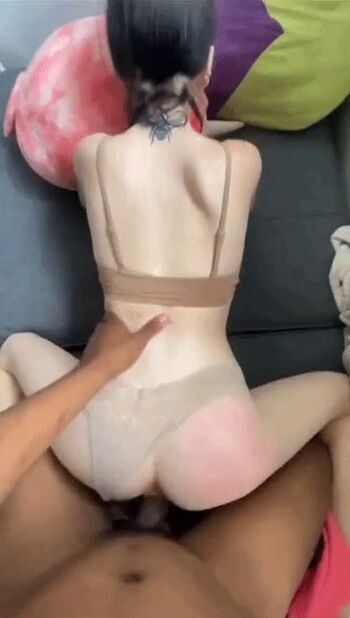 Full leaked Peachyleya/ private onlyfans photo