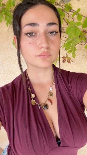 Full leaked Sophia symmons/ private onlyfans photo