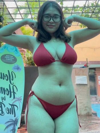 Full leaked Cherry flavor/ private onlyfans photo