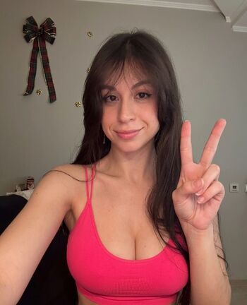 Full leaked Arryn zech/ private onlyfans photo