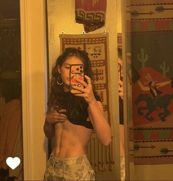 Willow Shields