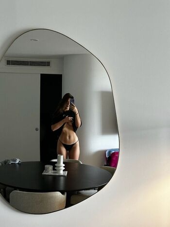 Full leaked Xeniahelenaa private onlyfans photo