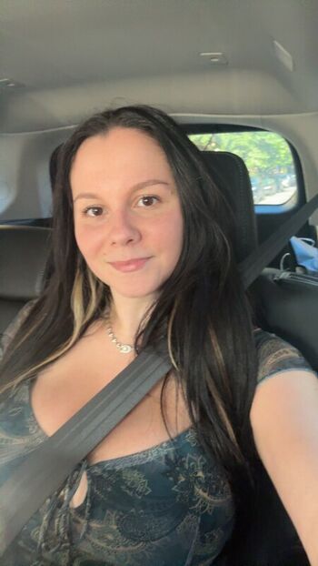 Full leaked Yellz private onlyfans photo