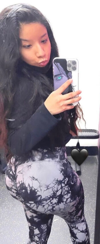 Full leaked Yetseniaa private onlyfans photo