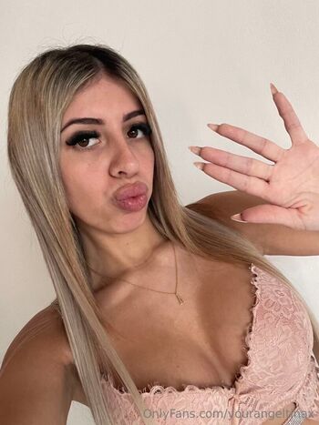 Full leaked Yourblondetinax private onlyfans photo