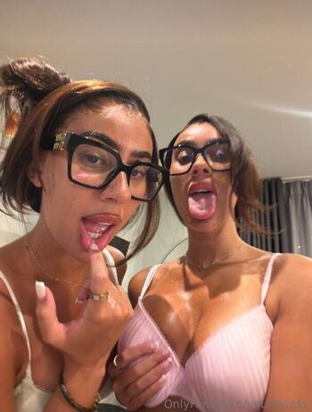 Full leaked Yourtwinss private onlyfans photo