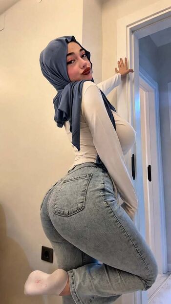 Full leaked Zelal private onlyfans photo