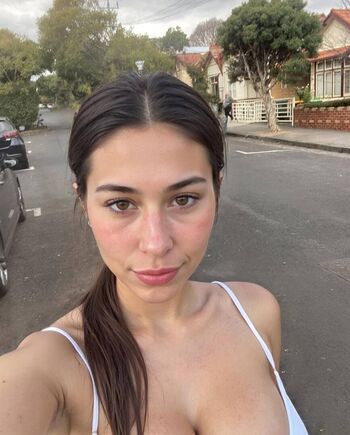 Full leaked Zoe berry private onlyfans photo