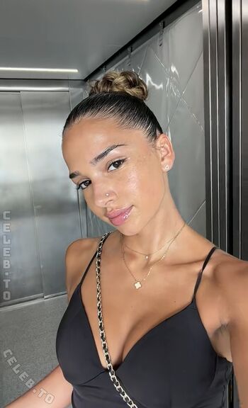 Full leaked Zoesalg page private onlyfans photo